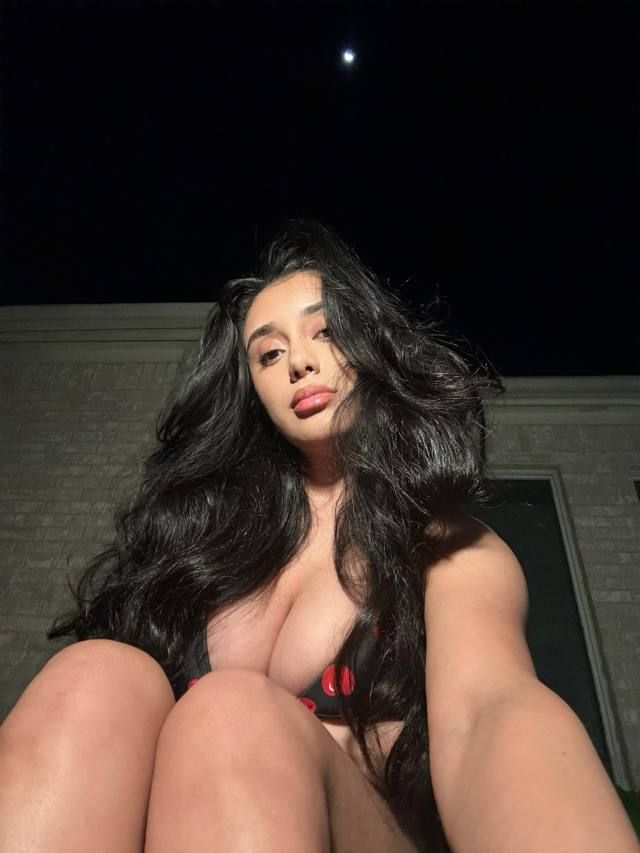 I'M DORA ACTIVE 24/7 FOR SEX AND FULL BODY MASSAGE🥰CAR DATE🍆 GFE😋🍆 FACETIME FUN🍆😋🍆 TEXT/CALL 8142235554 telegram:@Dorajane584 - Image 2